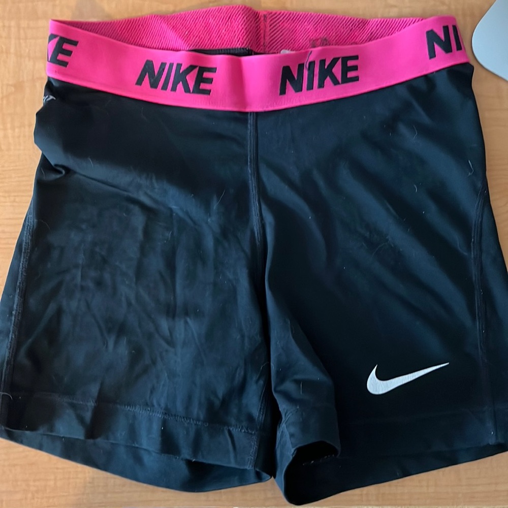 Nike dry fit woman’s running shorts size small